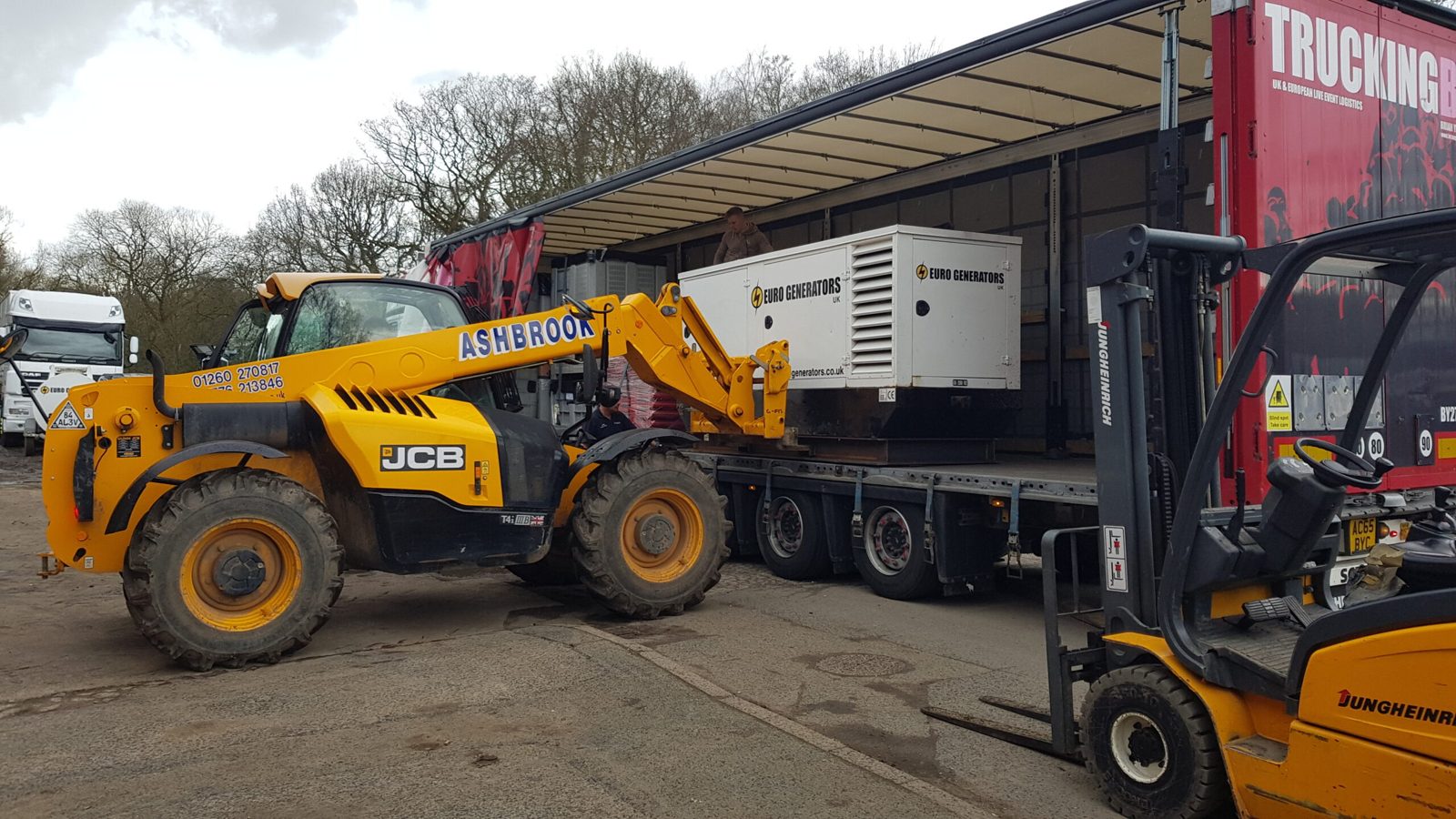 Generator being loaded onto a lorry at the Knutsford yard